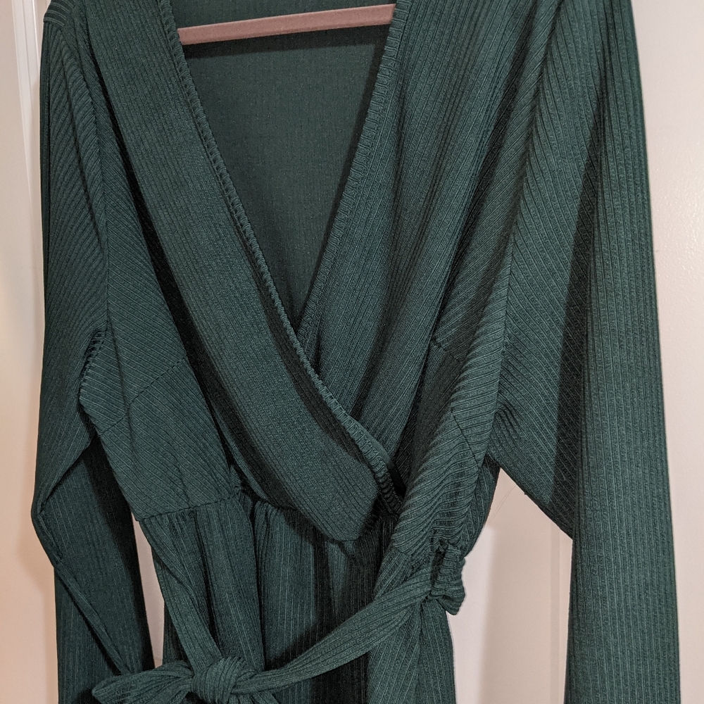 Shein green top